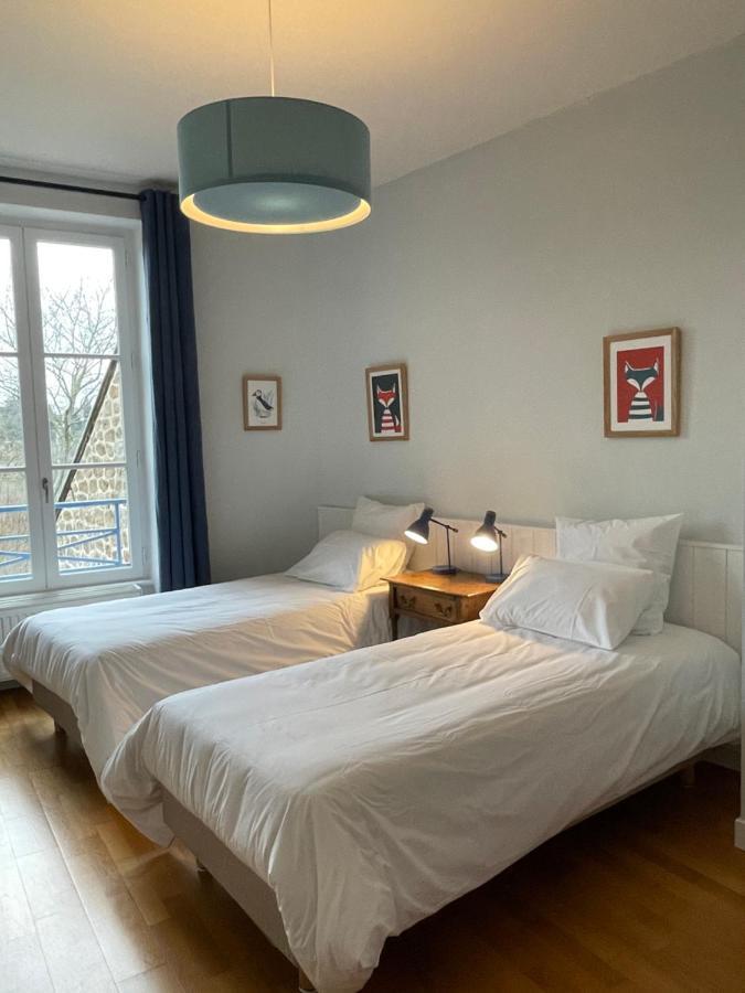 Bel Appartement, Bien Equipe Et Confortable Dans Le Centre Historique Fougeres Ngoại thất bức ảnh