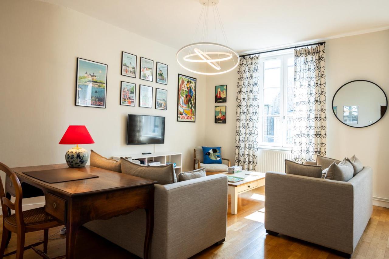 Bel Appartement, Bien Equipe Et Confortable Dans Le Centre Historique Fougeres Ngoại thất bức ảnh